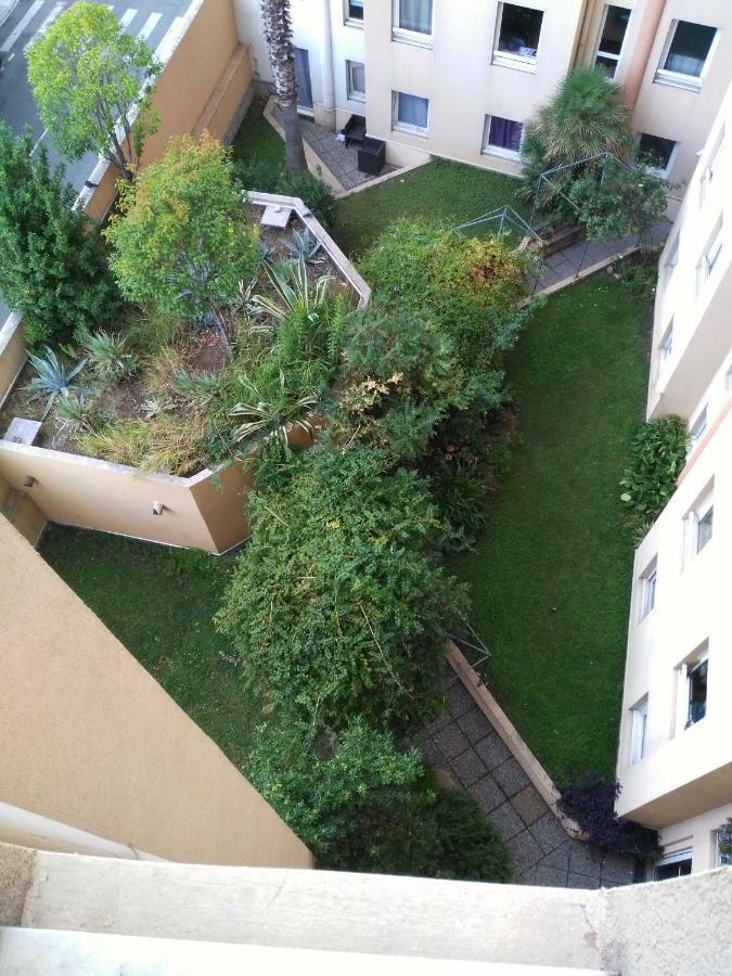 A & H Homes Ницца Экстерьер фото